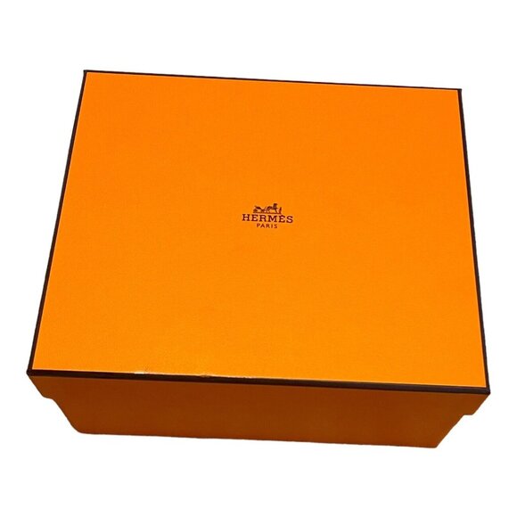 HERMÈS Accessories - Authentic Hermes Paris Orange Empty Box Fits Chope Intervalle 8”x7”x4” Storage